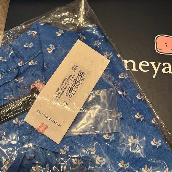 Vineyard Vines Silk Shirtdress - Picture 5 of 8